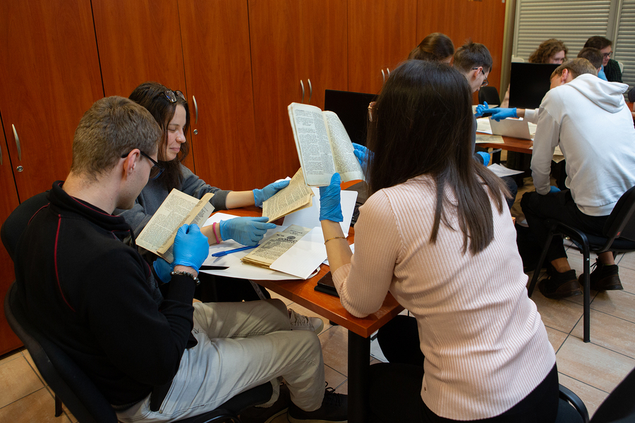 Lekcja archiwalna w Oddziałowym Archiwum IPN, Rzeszów – 28 listopada 2024. Fot. Igor Witowicz (IPN)