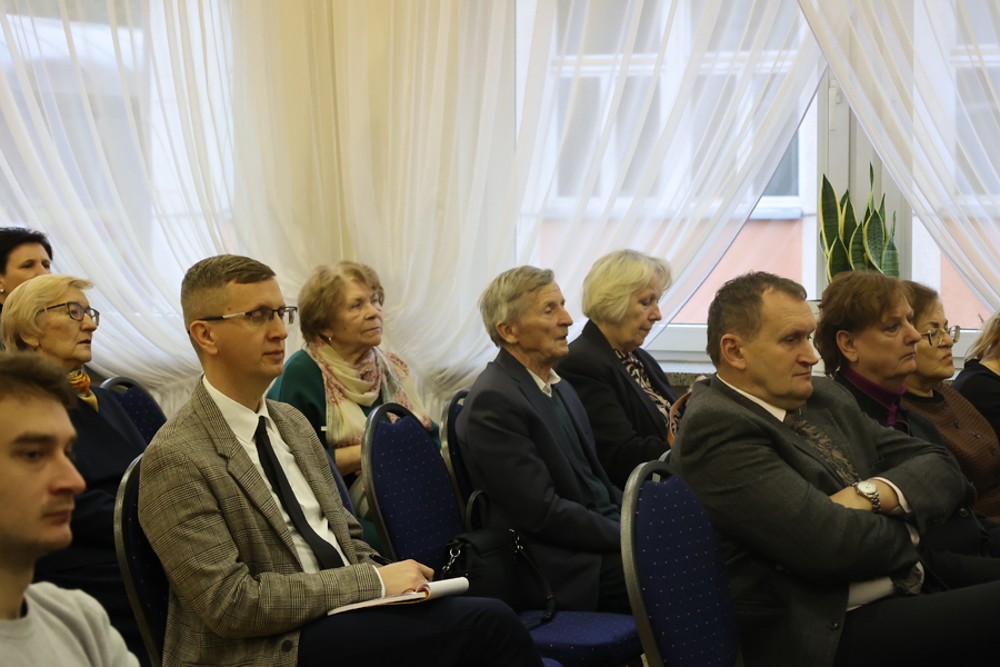 Uczestnicy konferencji podczas obchodów 80. rocznicy śmierci ks. Michała Pilipca – Błażowa, 7 grudnia 2024. Fot. Katarzyna Gajda-Bator (IPN)