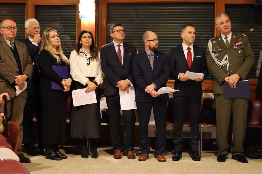 Wizyta delegacji z IPN na obchodach 80. rocznicy wyzwolenia Fréland – 7 grudnia 2024. Fot. Maria Rejman (IPN)