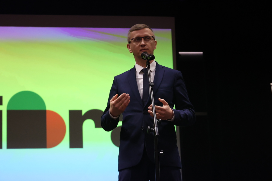 Dr Marcin Bukała podczas Grudniowego Forum Seniora w Rzeszowie – 9 grudnia 2024. Fot. Katarzyna Gajda-Bator (IPN)