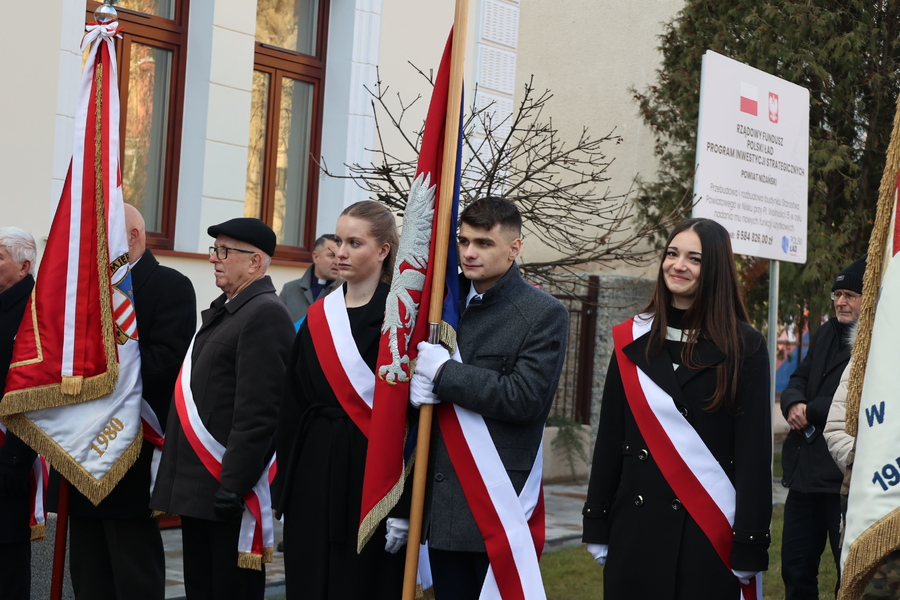 Odsłonięcie tablicy poświęconej działaczkom Solidarności internowanym w Areszcie Śledczym w Nisku – 13 grudnia 2024. Fot. Katarzyna Gajda-Bator (IPN)