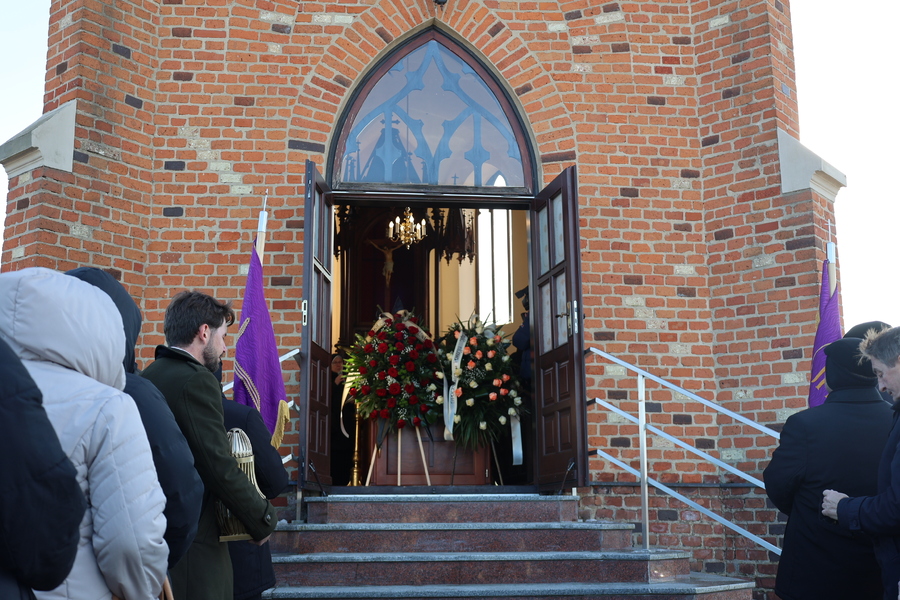 Pogrzeb Józefa Matusza – byłego dyrektora TVP3 Rzeszów –Krasne, 17 stycznia 2025. Fot. Katarzyna Gajda-Bator (IPN)