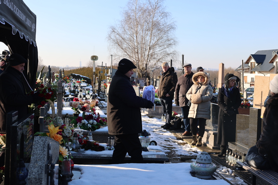 Pogrzeb Józefa Matusza – byłego dyrektora TVP3 Rzeszów –Krasne, 17 stycznia 2025. Fot. Katarzyna Gajda-Bator (IPN)