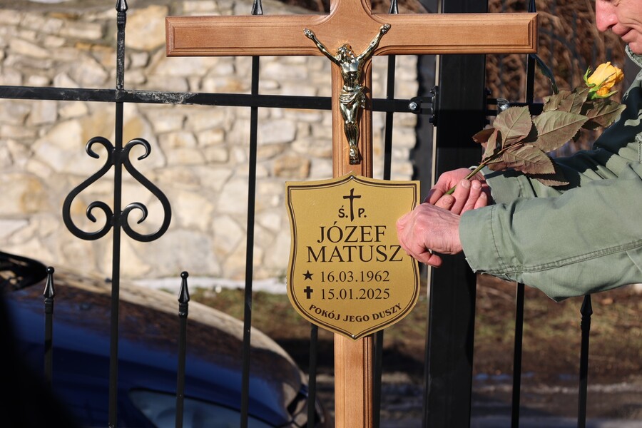 Pogrzeb Józefa Matusza – byłego dyrektora TVP3 Rzeszów –Krasne, 17 stycznia 2025. Fot. Katarzyna Gajda-Bator (IPN)