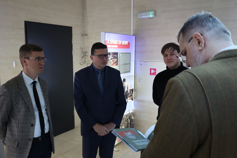 Prezentacja wystawy „Szlaki Nadziei. Odyseja Wolności“ oraz filmu „Trzy śmierci Meriana Coopera” – Przemyśl, 3 lutego 2025. Fot. Katarzyna Gajda-Bator (IPN)