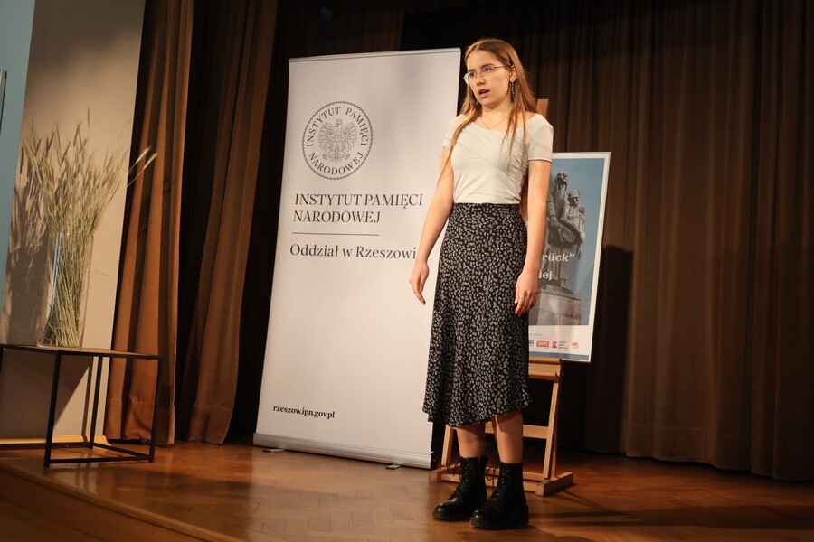 Półfinał XI Ogólnopolskiego Konkursu Recytatorskiego „W kręgu poezji i prozy lagrowej więźniarek obozu KL Ravensbrück im. Wandy Półtawskiej” – Rzeszów, 12 marca 2025. Fot. Katarzyna Gajda-Bator (IPN)