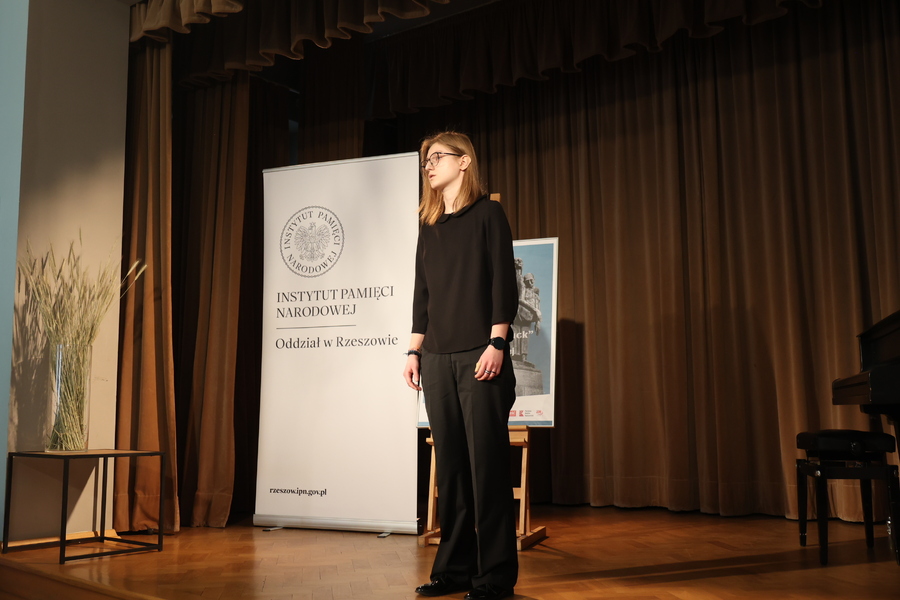 Półfinał XI Ogólnopolskiego Konkursu Recytatorskiego „W kręgu poezji i prozy lagrowej więźniarek obozu KL Ravensbrück im. Wandy Półtawskiej” – Rzeszów, 12 marca 2025. Fot. Katarzyna Gajda-Bator (IPN)