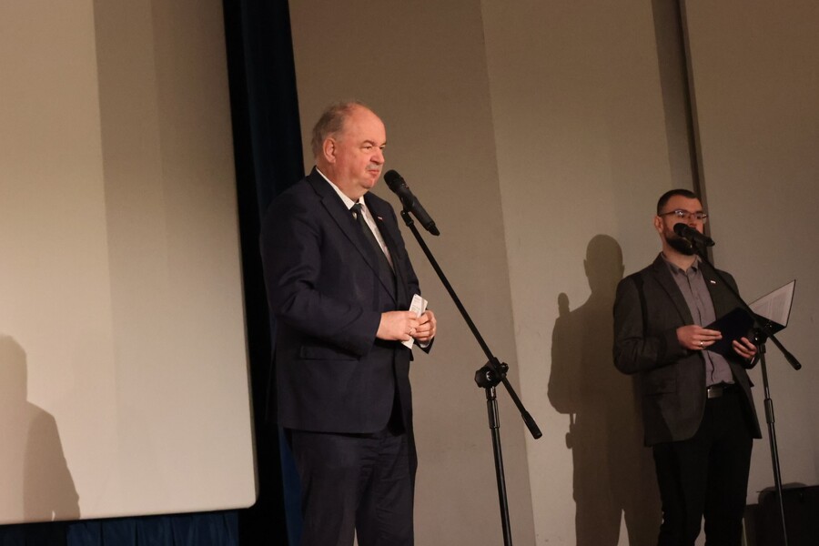 Piotr Pilch - wicemarszałek woj. podkarpackiego na uroczystości wręczenia Medali Reipublicae Memoriae Meritum – Rzeszów, 19 marca 2025. Fot. Katarzyna Gajda-Bator (IPN)