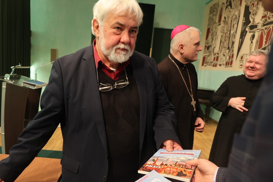 Dr hab. Imre Molnar podczas spotkania wokół filmu „Droga krzyżowa Janosa Esterhazyego” w reżyserii Artura Janickiego – Przemyśl, 27 marca 2025. Fot. Katarzyna Gajda-Bator (IPN)