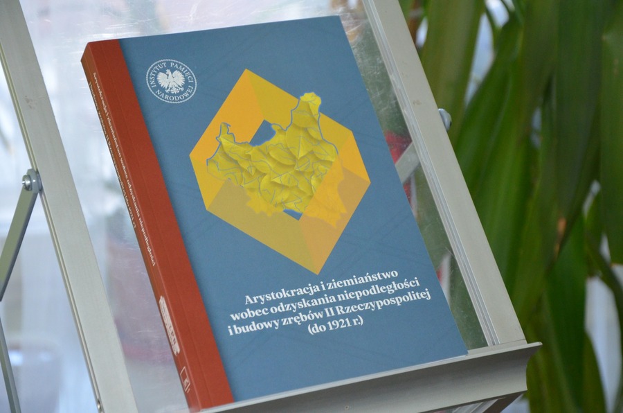 Prezentacja książki „Arystokracja i ziemiaństwo wobec odzyskania niepodległości i budowy zrębów II Rzeczypospolitej (do 1921r.)” – Przemyśl, 3 kwietnia 2025. Fot. Magdalena Czyrek (IPN)