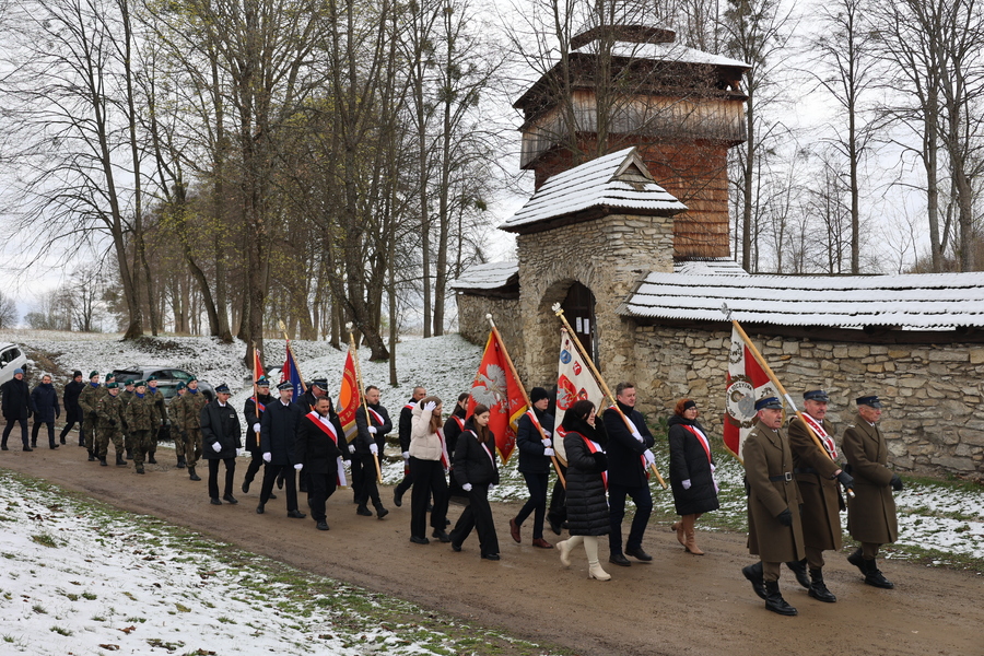Uroczystość upamiętniająca mieszkańców Radruża zamordowanych przez ukraińskich nacjonalistów z OUN-UPA w latach 1944–1946 – Radruż, 6 kwietnia 2025. Fot. Katarzyna Gajda-Bator (IPN)