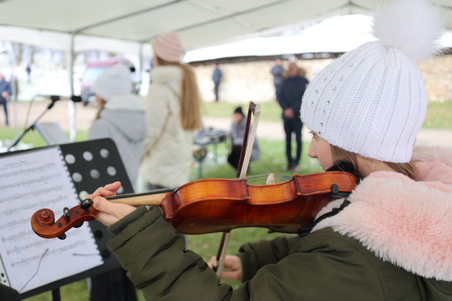Uroczystość upamiętniająca mieszkańców Radruża zamordowanych przez ukraińskich nacjonalistów z OUN-UPA w latach 1944–1946 – Radruż, 6 kwietnia 2025. Fot. Katarzyna Gajda-Bator (IPN)