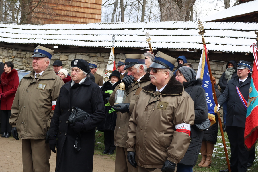 Uroczystość upamiętniająca mieszkańców Radruża zamordowanych przez ukraińskich nacjonalistów z OUN-UPA w latach 1944–1946 – Radruż, 6 kwietnia 2025. Fot. Katarzyna Gajda-Bator (IPN)