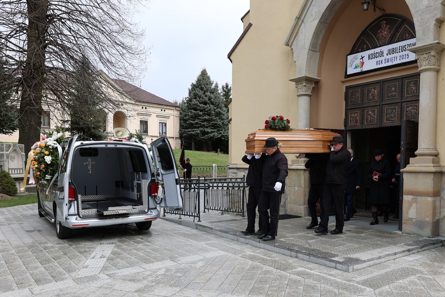 Pogrzeb śp. Weroniki Bar – Markowa, 8 kwietnia 2025. Fot. Radosław Sołek (IPN)
