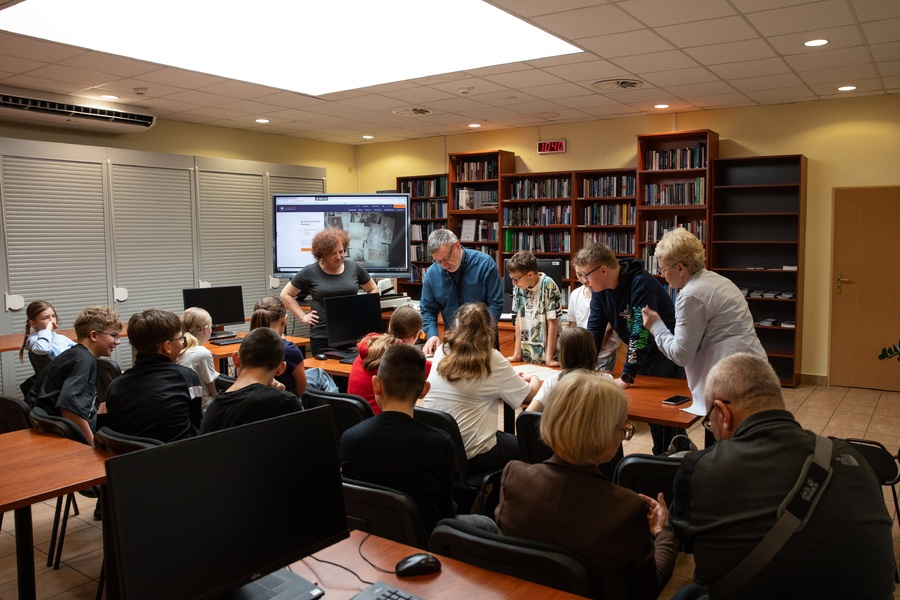 Zajęcia archiwalne w IPN – Rzeszów, 24 kwietnia 2025. Fot. Karol Krzyszczuk (IPN)