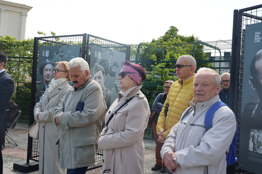 Prezentacja wystawy „Żołnierski los. Żołnierze Polskich Sił Zbrojnych z województwa podkarpackiego na frontach II wojny światowej” – Rzeszów, 8 maja 2025, Fot. Katarzyna Gajda-Bator (IPN)