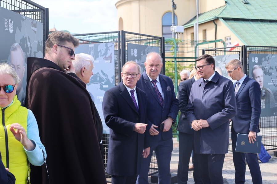 Prezentacja wystawy „Żołnierski los. Żołnierze Polskich Sił Zbrojnych z województwa podkarpackiego na frontach II wojny światowej” – Rzeszów, 8 maja 2025, Fot. Katarzyna Gajda-Bator (IPN)