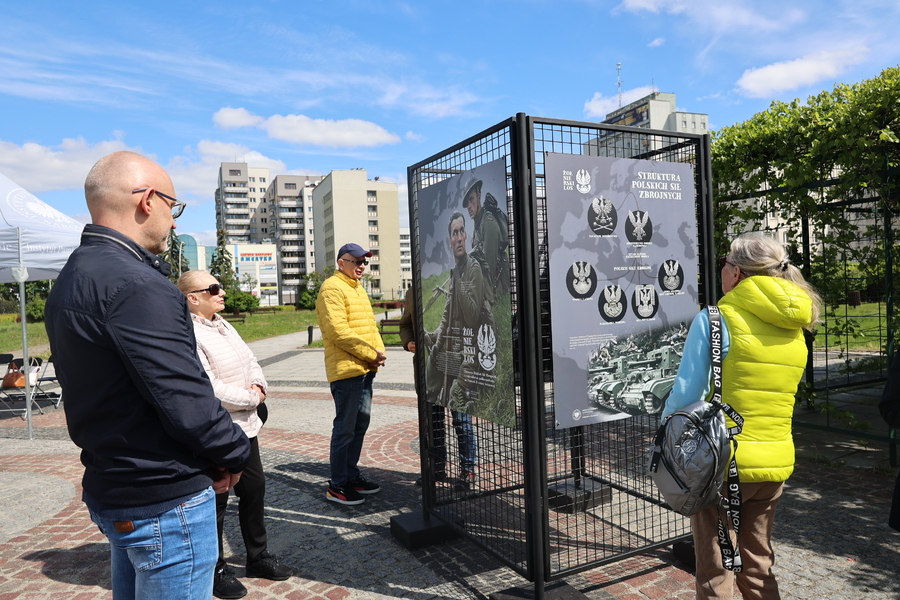 Prezentacja wystawy „Żołnierski los. Żołnierze Polskich Sił Zbrojnych z województwa podkarpackiego na frontach II wojny światowej” – Rzeszów, 8 maja 2025, Fot. Katarzyna Gajda-Bator (IPN)
