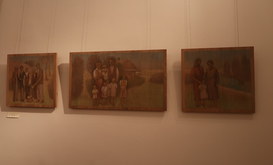 Wernisaż  tryptyku „Rodzina Ulmów” Mateusza Środonia w Muzeum Diecezjalnym w Rzeszowie, 14 maja 2025. Fot. Katarzyna Gajda-Bator (IPN)