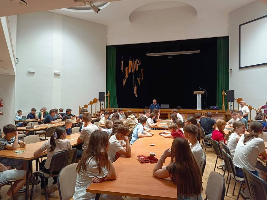 Eliminacje Ligi Planszówek w Centrum Kultury im. Józefa Mehoffera w Ropczycach, 5 czerwca 2025. Fot. Katarzyna Hudzicka-Chochorowska