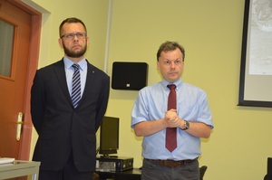 Dr Mirosław Surdej i dr hab. Krzysztof Kaczmarski.