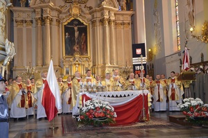 Msza święta z okazji 100. rocznicy Odzyskania przez Polskę Niepodległości w Rzeszowie.