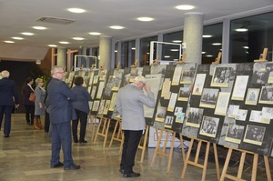 Wystawa „Stan wojenny” prezentowana podczas kongresu w Rzeszowie.