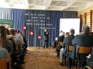 Mariusz Świątek, dyrektor Muzeum Rejonowego w Jaśle podczas II konferencji poświęconej pamięci mieszkańców Podkarpacia, którzy nieśli pomoc Żydom w czasie II wojny światowej w Jaśle.