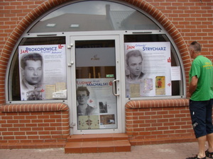 Prezentacja wystawy „Zapomniane ogniwo – konspiracja młodzieżowa na ziemiach polskich 1944-1956” w Rudniku nad Sanem.