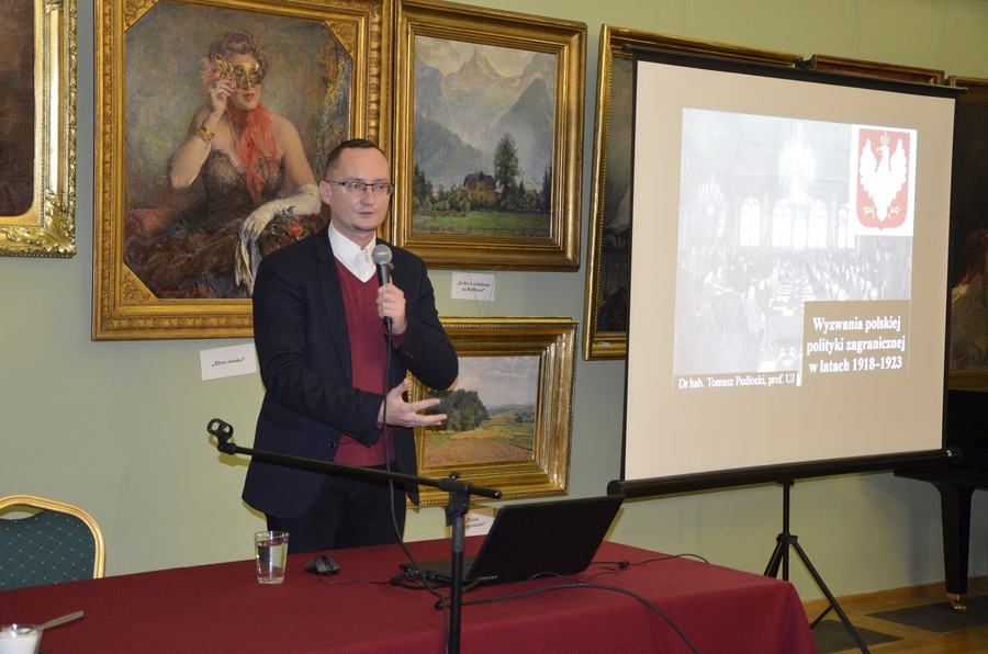 Spotkanie w ramach projektu „Akademia Niepodległości” w Łańcucie.