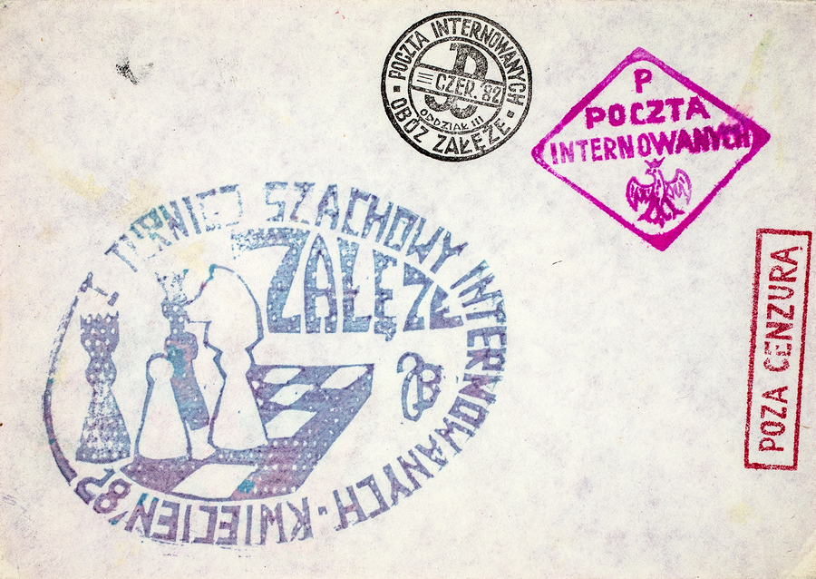 Zdjęcie 028. Kartka wykonana w 1982 r. w obozie dla internowanych w Załężu.