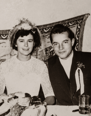 Zdjęcie 009. Zdjęcie ślubne Antoniego Kopaczewskiego i Marii Kopaczewskiej z d. Ciba, lipiec 1964 r.