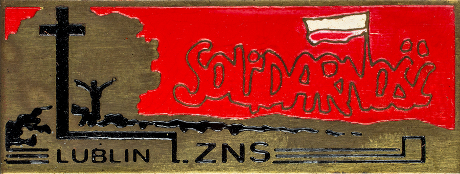 Zdjęcie 043. Przypinka o treści: SOLIDARNOŚĆ LUBLIN ZNS.