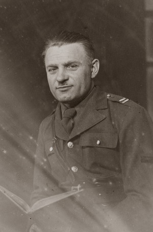 Zdjęcie 015. Kapral Michał Bar we Włoszech w 1945 r.