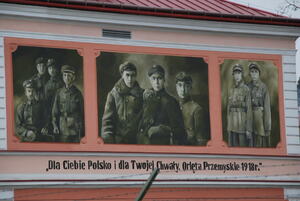 Mural poświęcony pamięci Orląt Przemyskich. Fot. Dariusz Iwaneczko.
