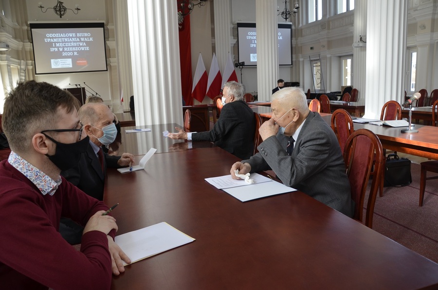 Posiedzenie Komitetu Ochrony Pamięci Walk i Męczeństwa w Rzeszowie