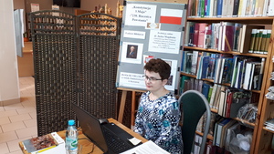 Zajęcia prowadzi Anna Kurowska bibliotekarka w  Wojewódzkiej i Miejskiej Bibliotece Publicznej w Rzeszowie, Fila nr 7 na Osiedlu Baranówka podczas Tygodnia Bibliotek.