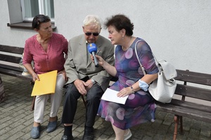 Bogusława Wąs, regionalistka, Jerzy Gottman, świadek egzekucji i Anna Leśniewska dziennikarka Polskiego Radia Rzeszów
