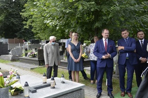 Uroczystości upamiętniające Bronisława Stęgę „Kolejarza” na cmentarzu Pobitno w Rzeszowie