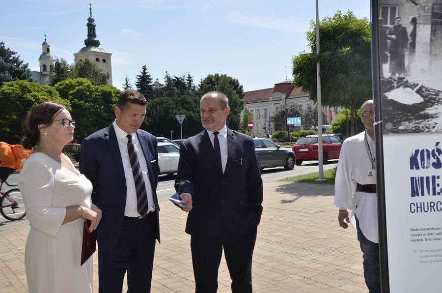 Prezentacja wystawy IPN „TU rodziła się opozycja. Między Czerwcem ’76 a Sierpniem ’80” w Rzeszowie