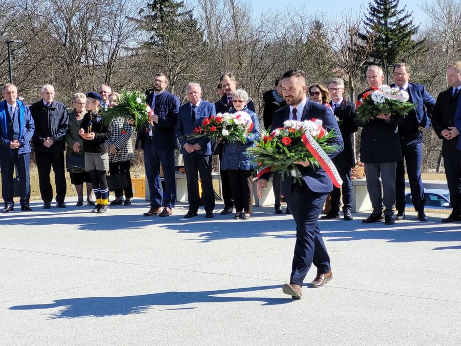 Dr Piotr Szopa na obchodach Narodowego Dnia Pamięci Polaków ratujących Żydów pod okupacją niemiecką w Markowej. Fot. Stanisław Stopyra IPN O/Rzeszów