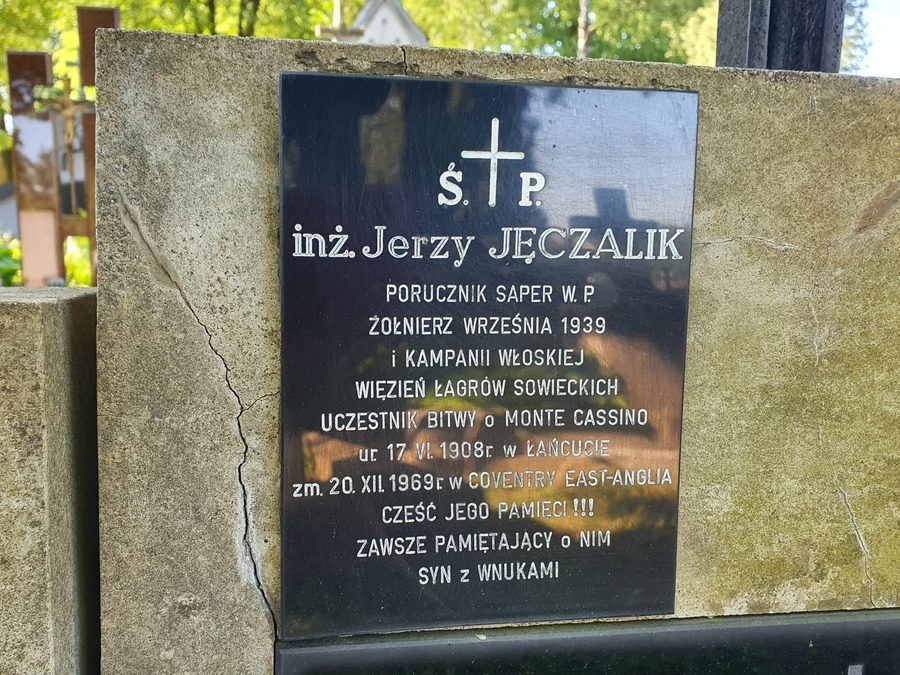 Grobowiec inż. Jerzego Jęczalika w Łańcucie.