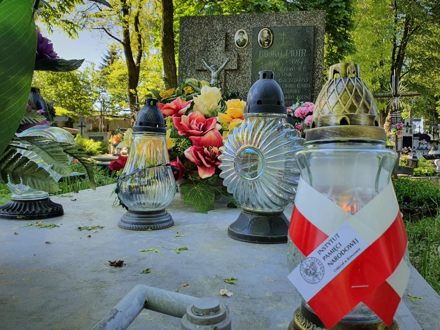 Grobowiec st. sierż. Bojko Piotra w Łańcucie.