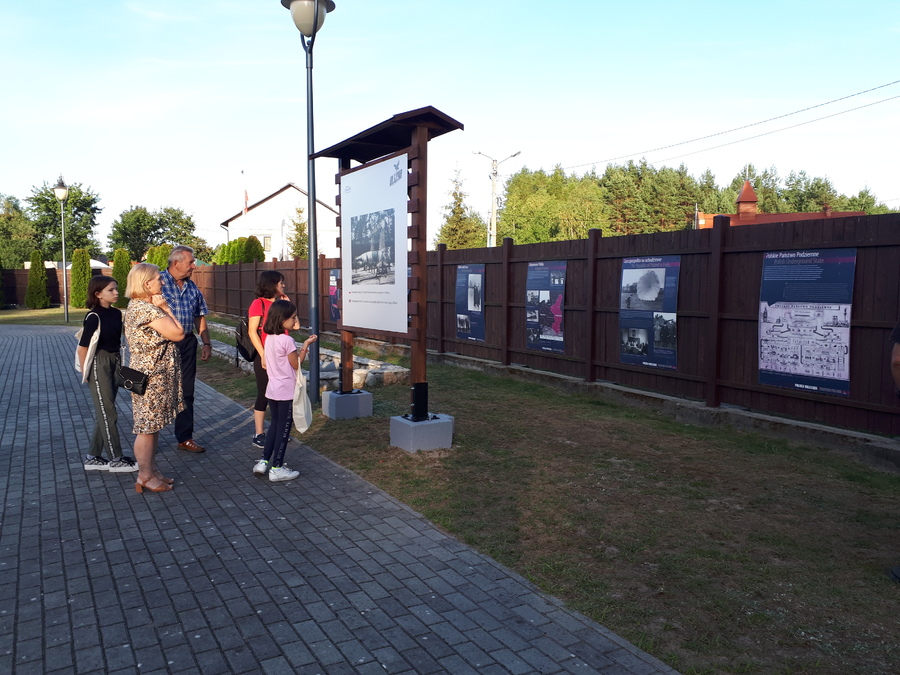 Prezentacja wystawy IPN „Polska Walcząca” – Bliźnie, 7 sierpnia 2022. Fot. Mateusz Surman