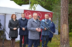 Konferencja prasowa dotycząca poszukiwań mogił ofiar obozu NKWD w Trzebusce – Nienadówka, 19 września 2022. Fot. Katarzyna Gajda-Bator IPN