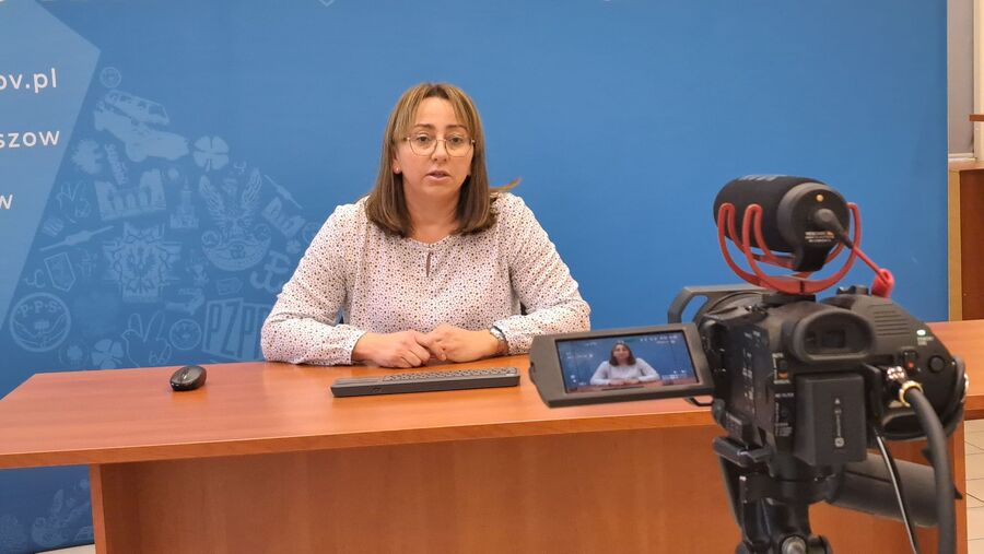 Dr Joanna Kordzikowska podczas warsztatów przedmiotowo-metodycznych „Od przeszłości do teraźniejszości” – Rzeszów, 18 października 2022. Fot. Jacek Magdoń IPN O/Rzeszów