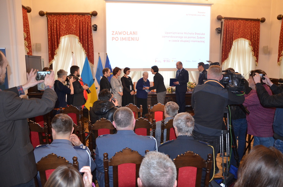 Upamiętnienie Michała Stasiuka zamordowanego za pomoc Żydom w czasie okupacji niemieckiej – Rzeszów, 29 listopada 2022. Fot. Katarzyna Gajda-Bator IPN