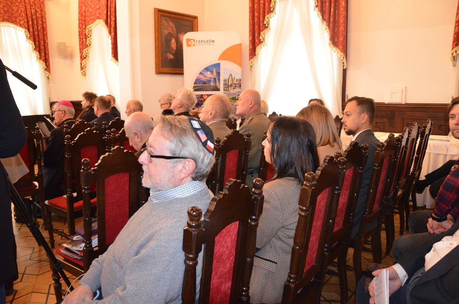 Upamiętnienie Michała Stasiuka zamordowanego za pomoc Żydom w czasie okupacji niemieckiej – Rzeszów, 29 listopada 2022. Fot. Katarzyna Gajda-Bator IPN