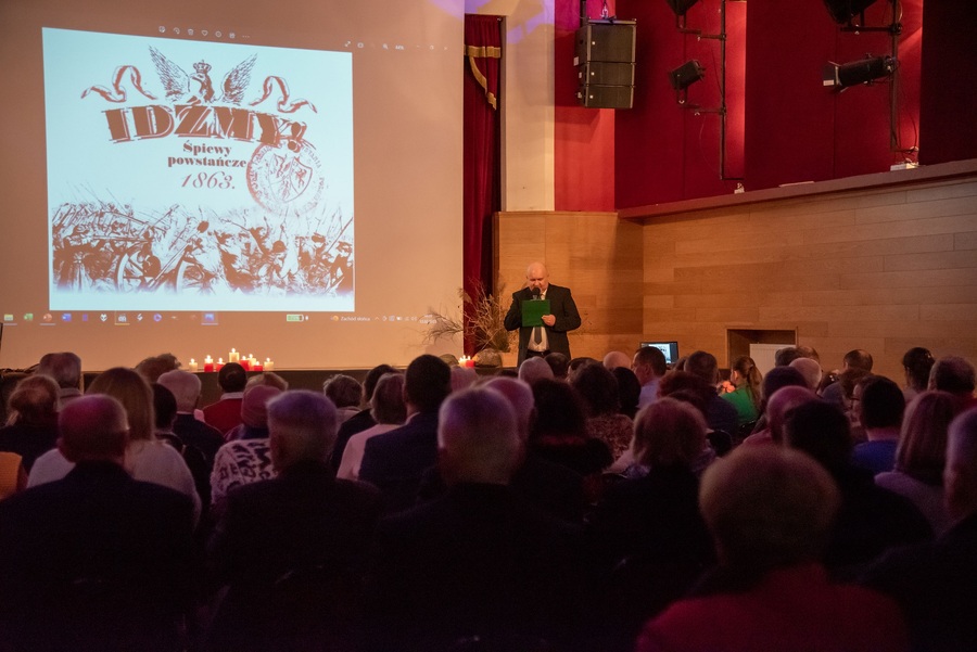 Powstańcza wieczornica w Kolbuszowej – 12 lutego 2023. Fot. Mateusz Starzec (MDK Kolbuszowa)