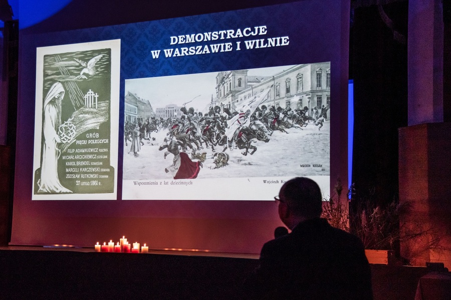 Powstańcza wieczornica w Kolbuszowej – 12 lutego 2023. Fot. Mateusz Starzec (MDK Kolbuszowa)